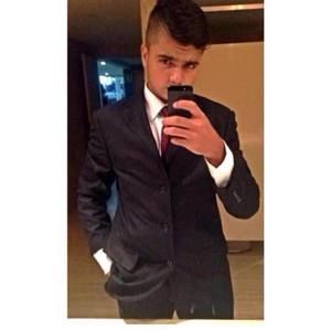 Meet your Posher, Jose nicolas